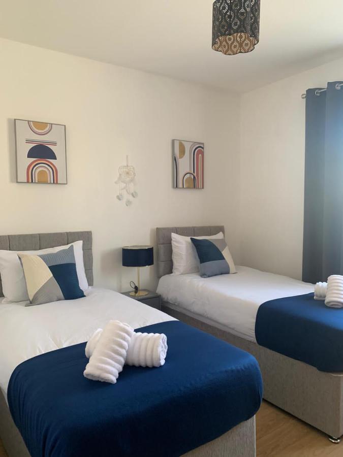 Absolute Stays In Sherwood- Nottingham Castle- Capital Fm Arena Nottingham- Contractors-Free Wifi- Free Parking- Long And Short Stays- Families-East Midlands Airport-Trent Bridge-Actors-Aria Court- Mansfield Buitenkant foto